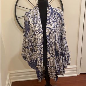 Brand new LF batwing tie dye kimono!!